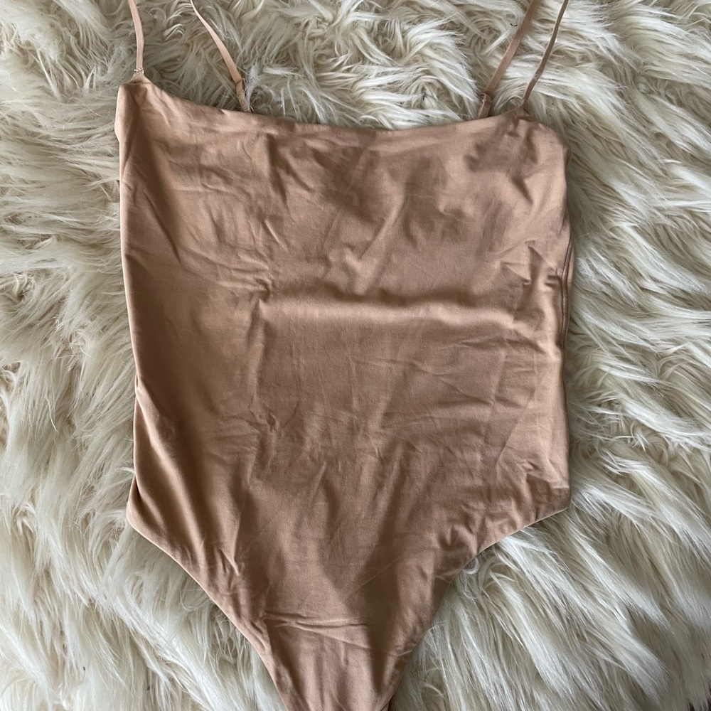 SKIMS Cami Bodysuit in Ochre